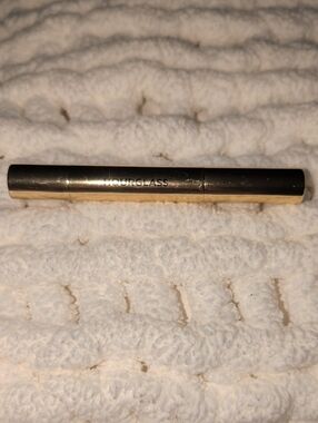 Hourglass Phantom Volumizing Glossy Lip Balm